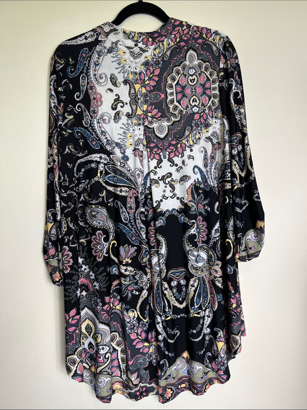 Honeyme Black Paisley V-Neck Tunic with Pink & Blue Accents - Picture 4 of 4